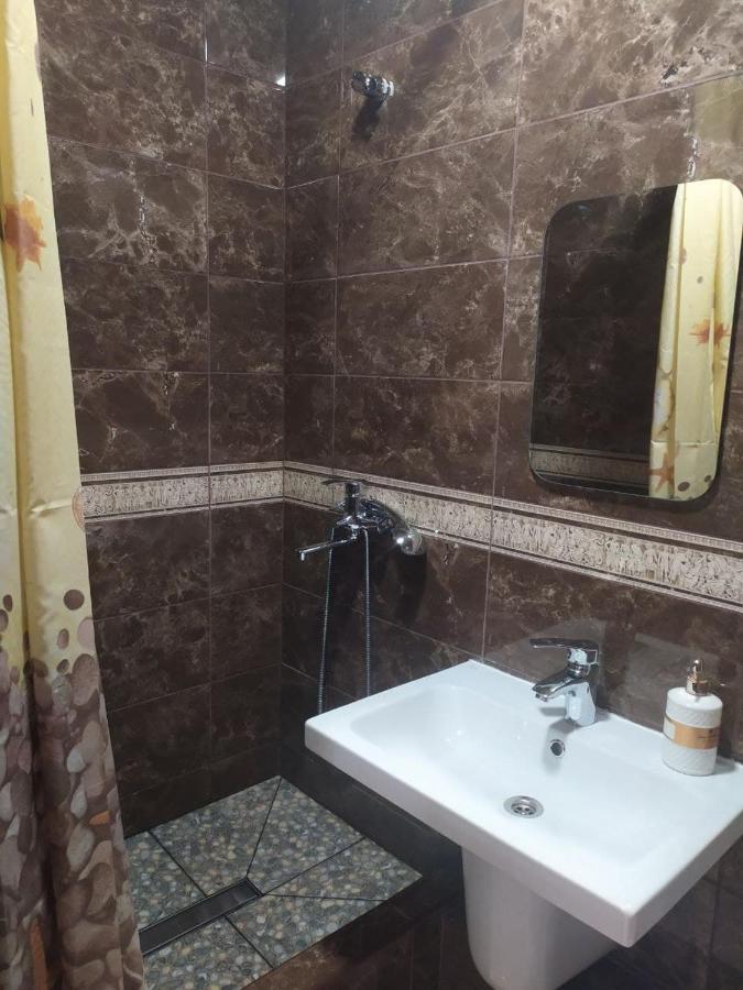 На Круговій Zaporizhia Extérieur photo