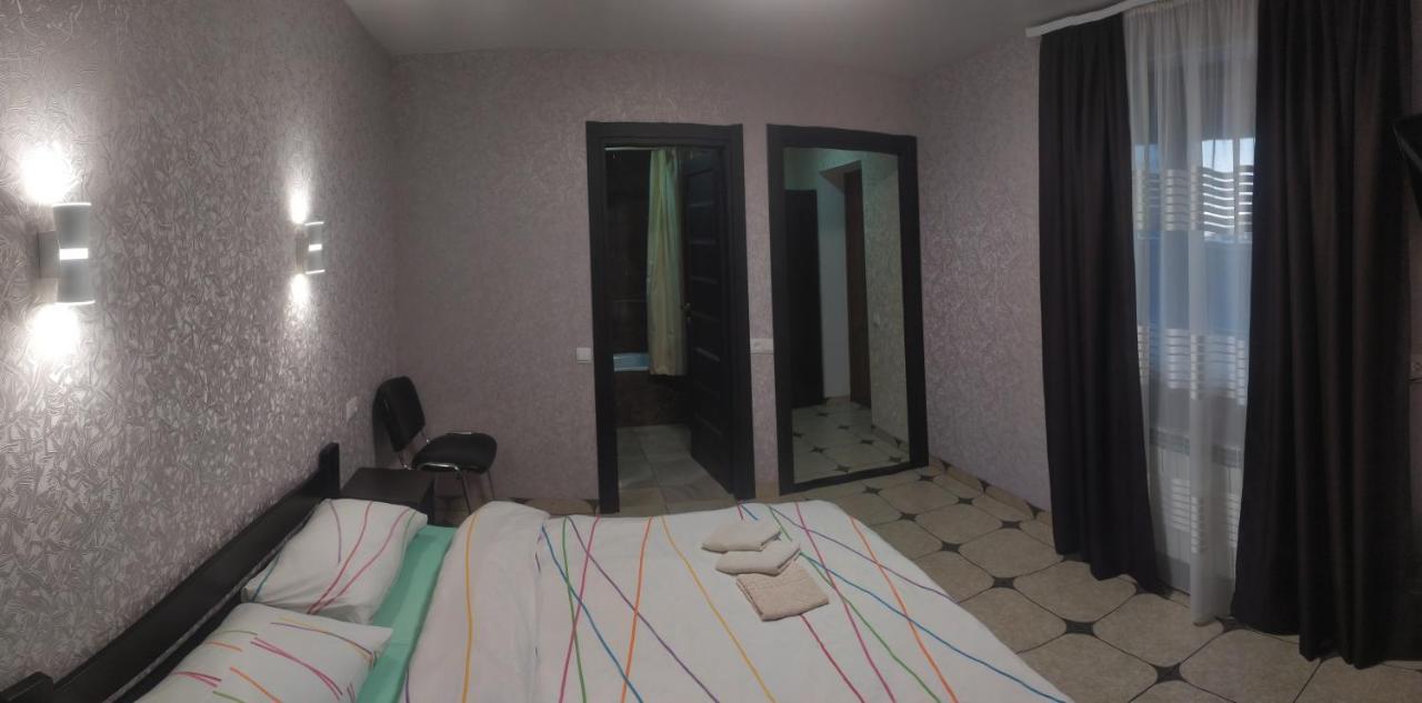 На Круговій Zaporizhia Extérieur photo